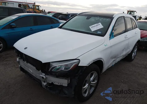 2018 Mercedes-Benz Glc 300 из США, поврежденный, VIN WDC0G4JB2JV077907